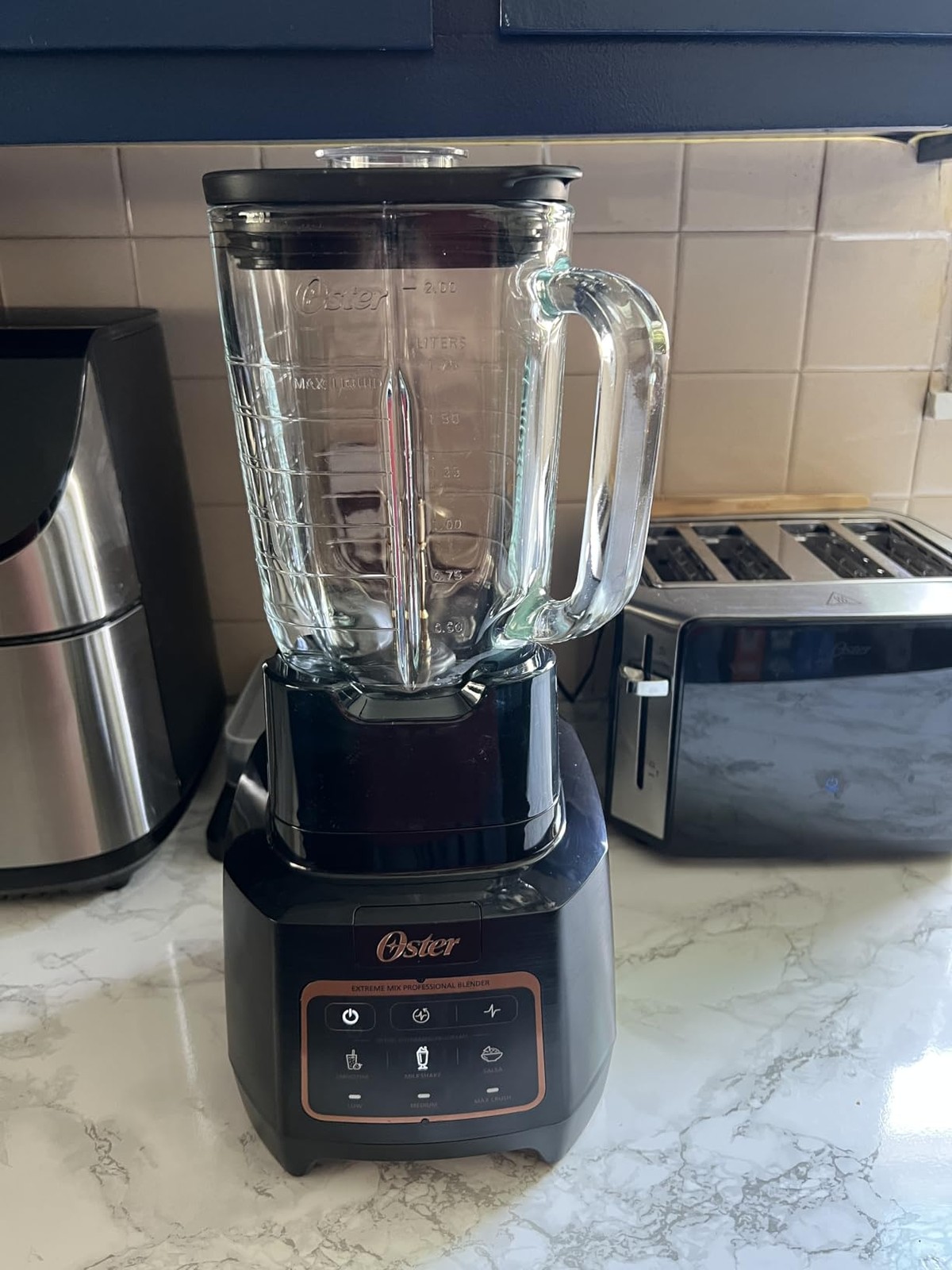 Oster Extreme Mix Blender 64oz Glass Jar 1600W w/24oz Cup