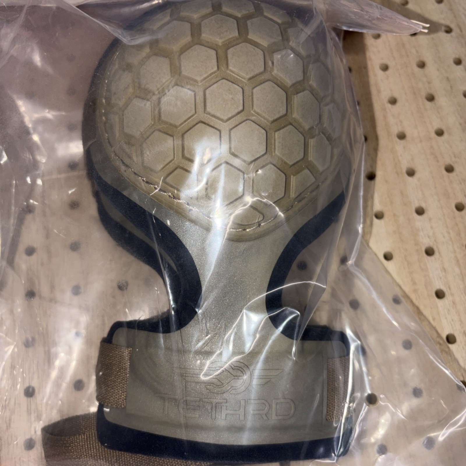 Tethrd Knee Pads