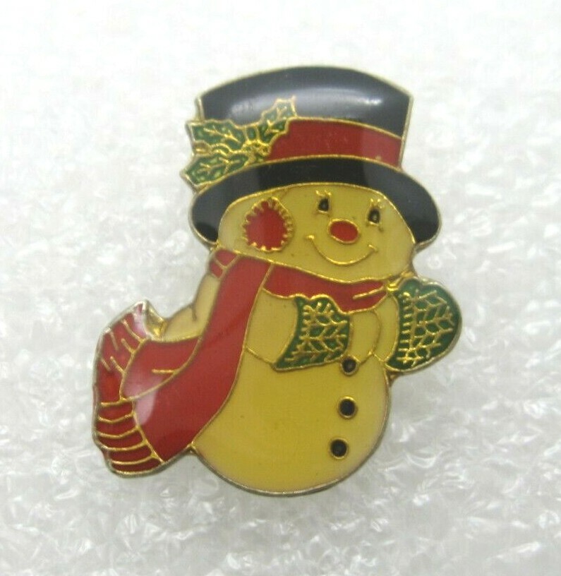Snowman Lapel Pin (A425)