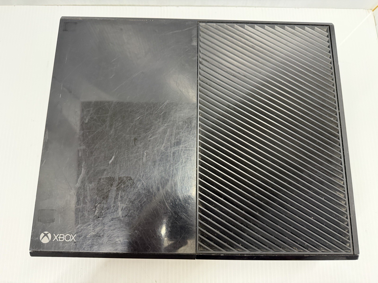 Microsoft Xbox One - Original Home Console 1540 500GB