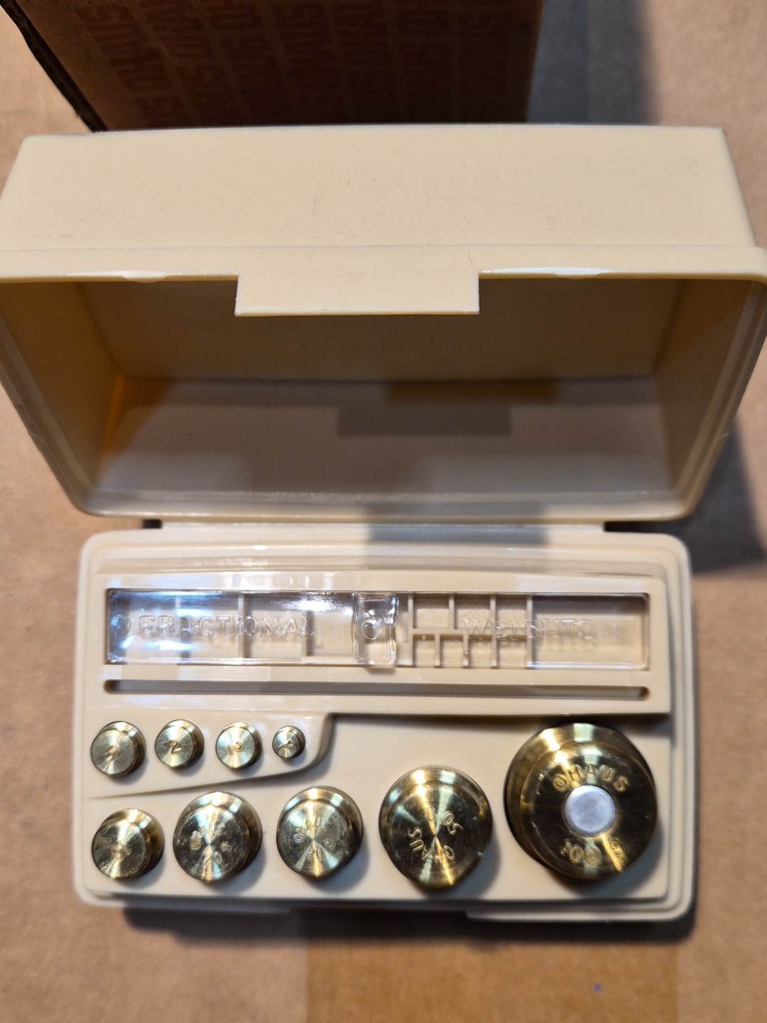 OHAUS 21-PC Weight Set: 100g to 1g Brass Weights, 500mg to 1mg Alum. Fractional.