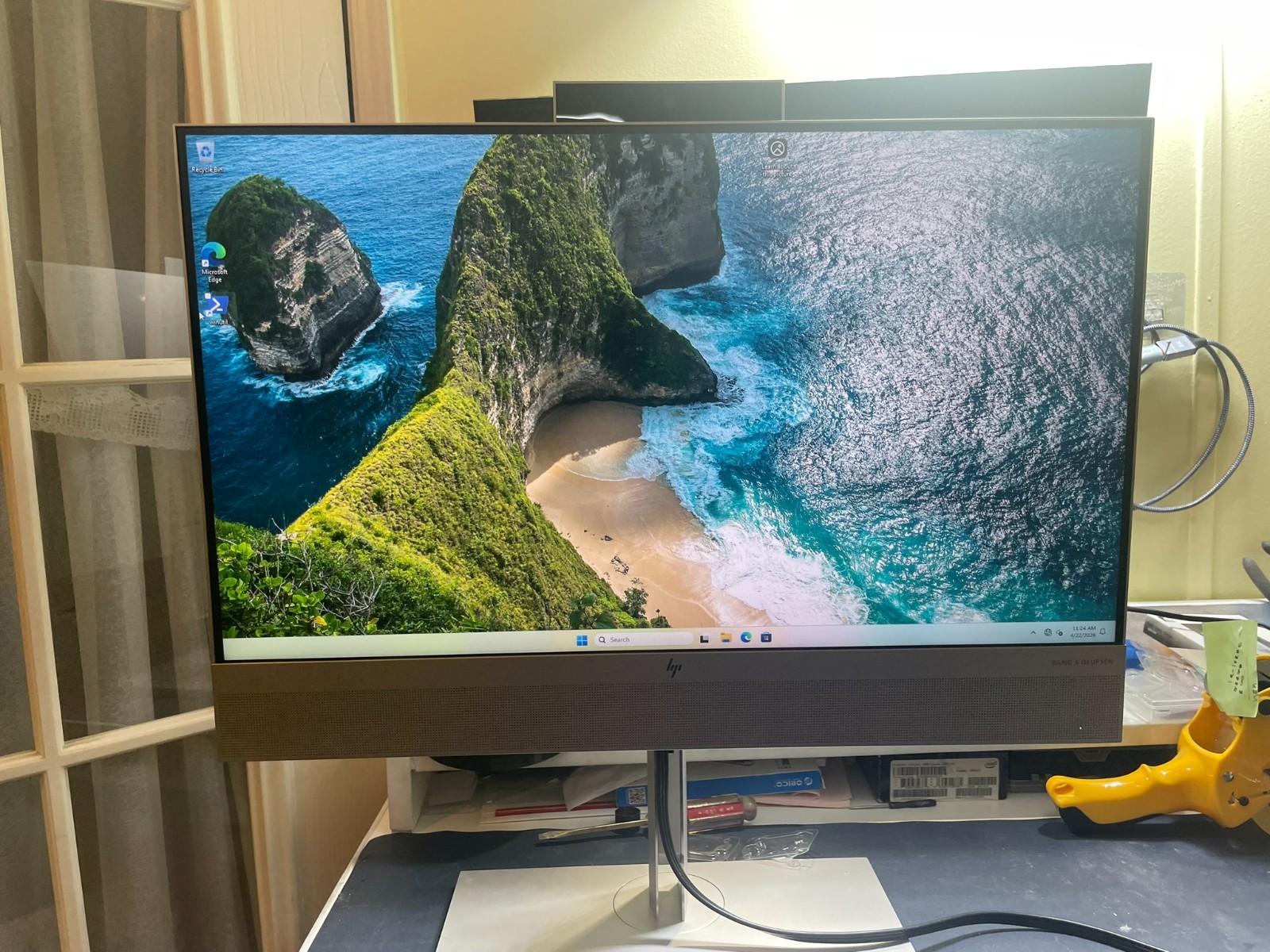 HP EliteOne G6 AIO New Screen FAST I7-10700 4.8GHz 32GB 4TB NVME SSD Win 11 Pro
