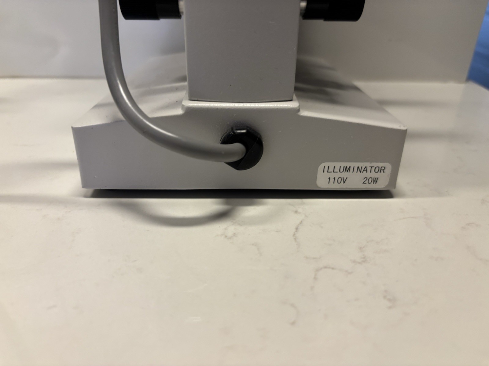 AmScope B100 Series Binocular Microscope 40x-1000x White -Super Clean
