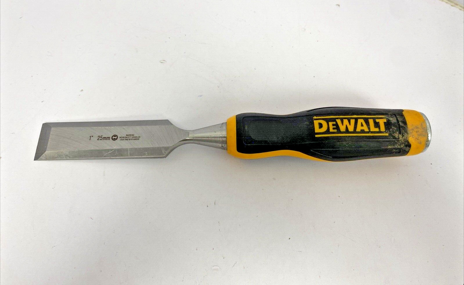 DEWALT 1" 25mm Side-Strike Chisel