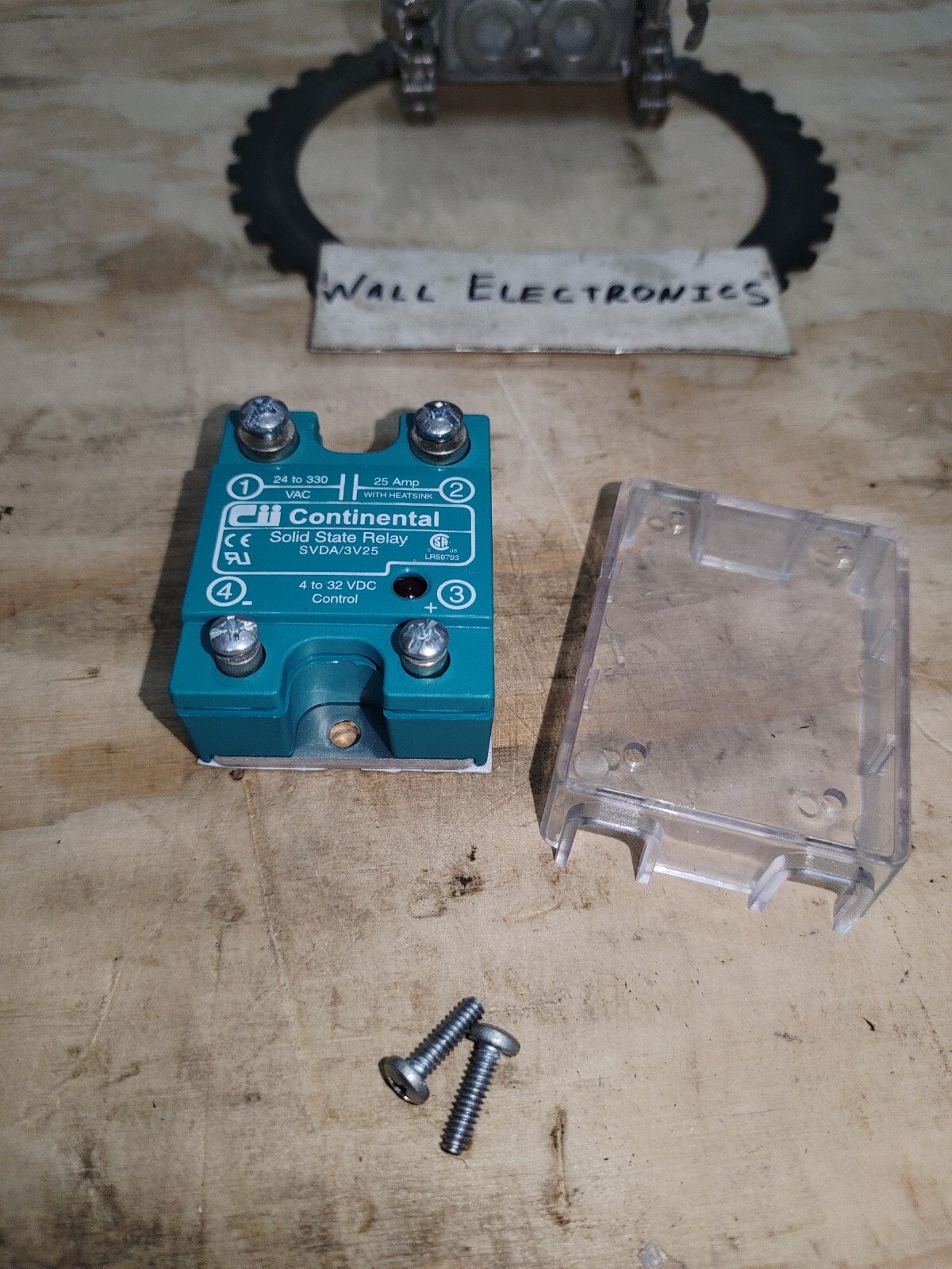 Continental SVDA/3V25 Solid State Relay =From Running Machine=