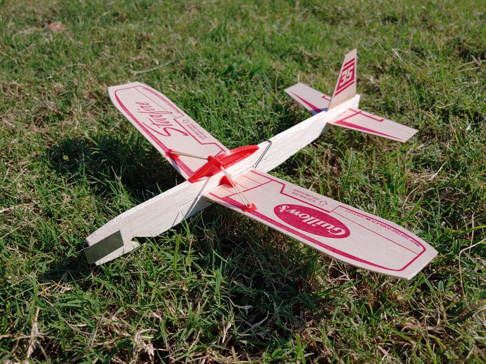 Guillow's Starfire Balsa Folding Wing kit - Jim Walker Interceptor inspired