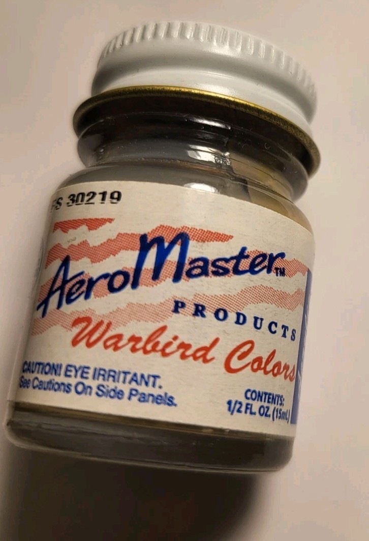 AEROMASTER -WARBIRD COLORS- 1059 U.S. TAN FS 30219- FLOQUIL MODELING PAINT 1/2oz