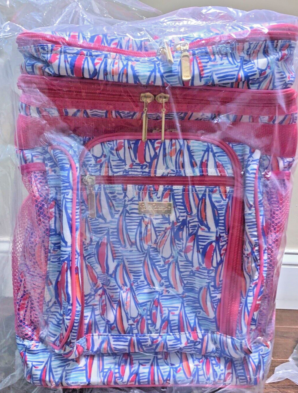 *MINT*!!  BRAND NWT Lilly Pulitzer "Red Right Return" Insulated Rolling Cooler