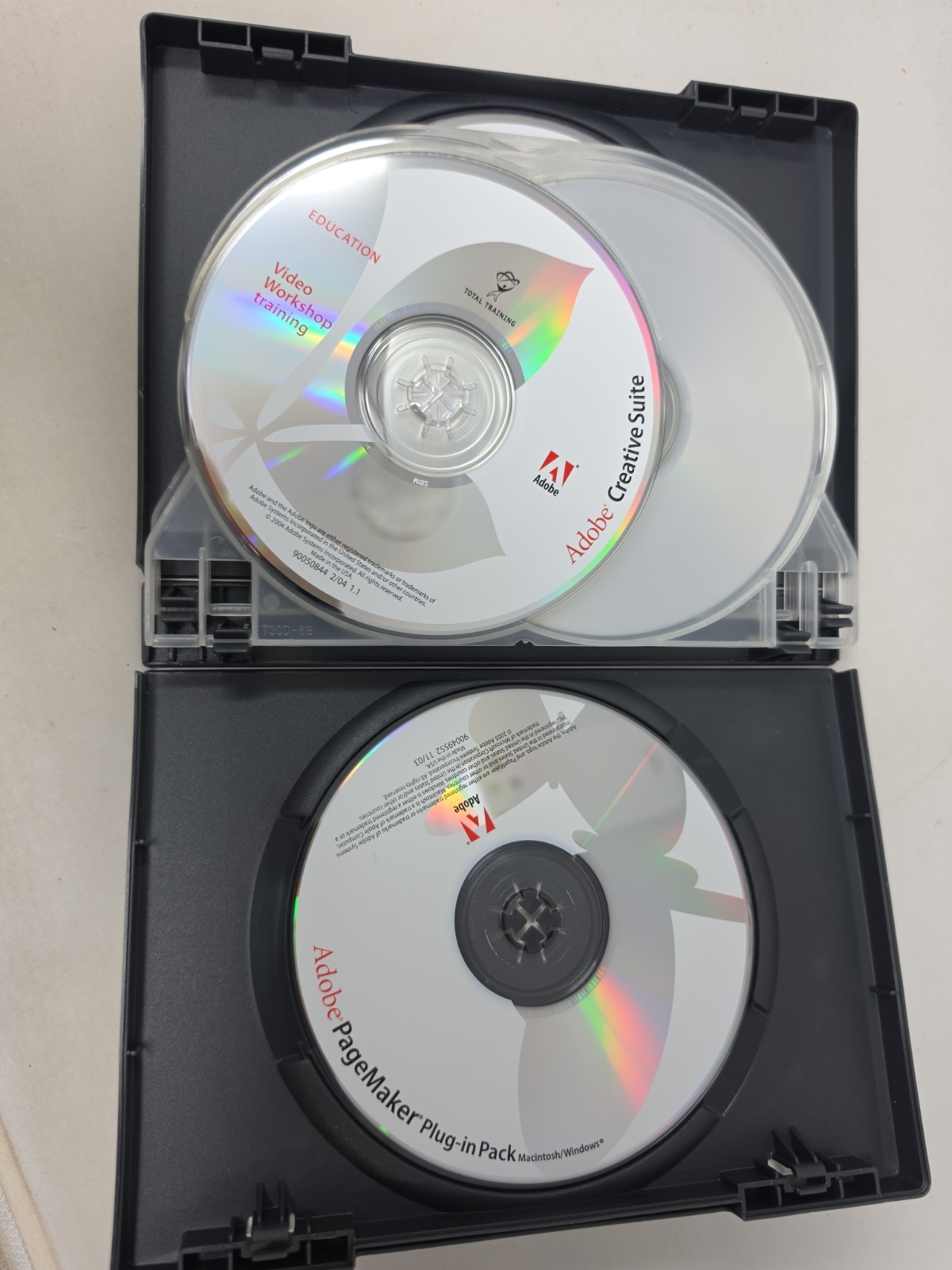 2004 Adobe Creative Suite Premium w/Discs and Serials