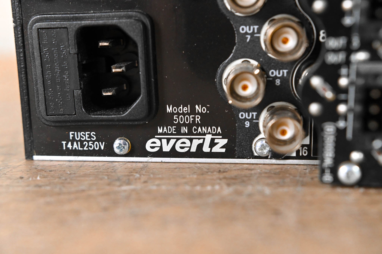 Evertz 500FR Compact High Density Video Distribution Frame with Cards CG007V6