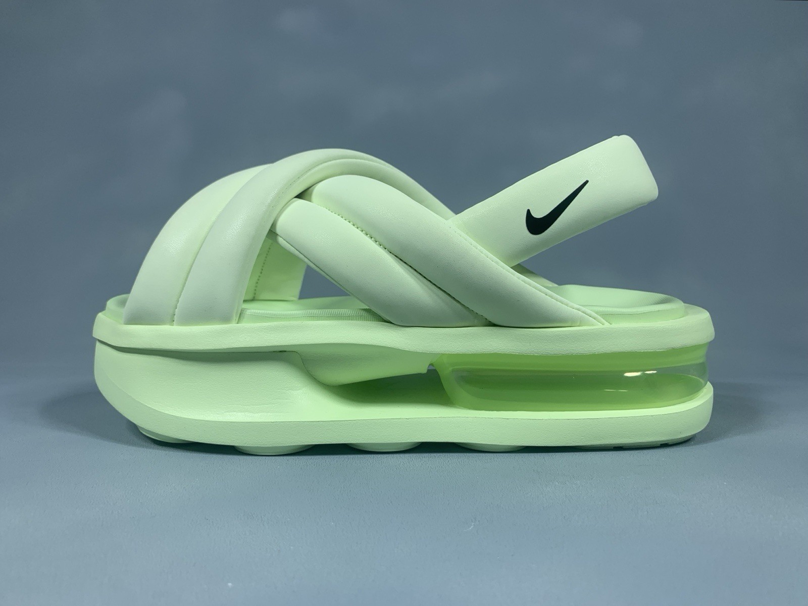 Nike Air Max Isla Platform Sandals Barely Volt FJ5929-700 Women's 9