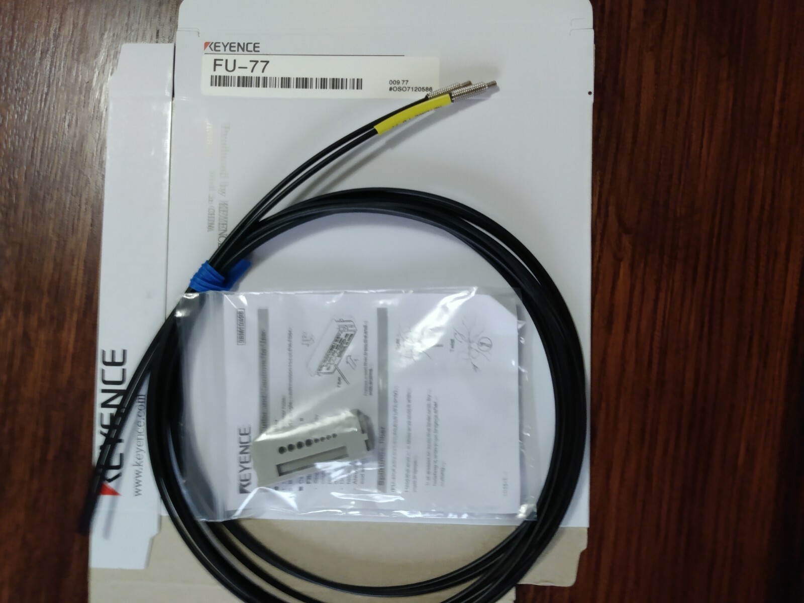 New KEYENCE FU-77 FU77 Keyence Fiber Optic Sensor, Free Shipping