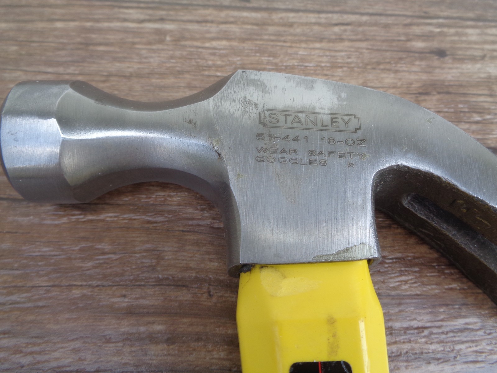 STANLEY Graphite Claw Hammer 51-441