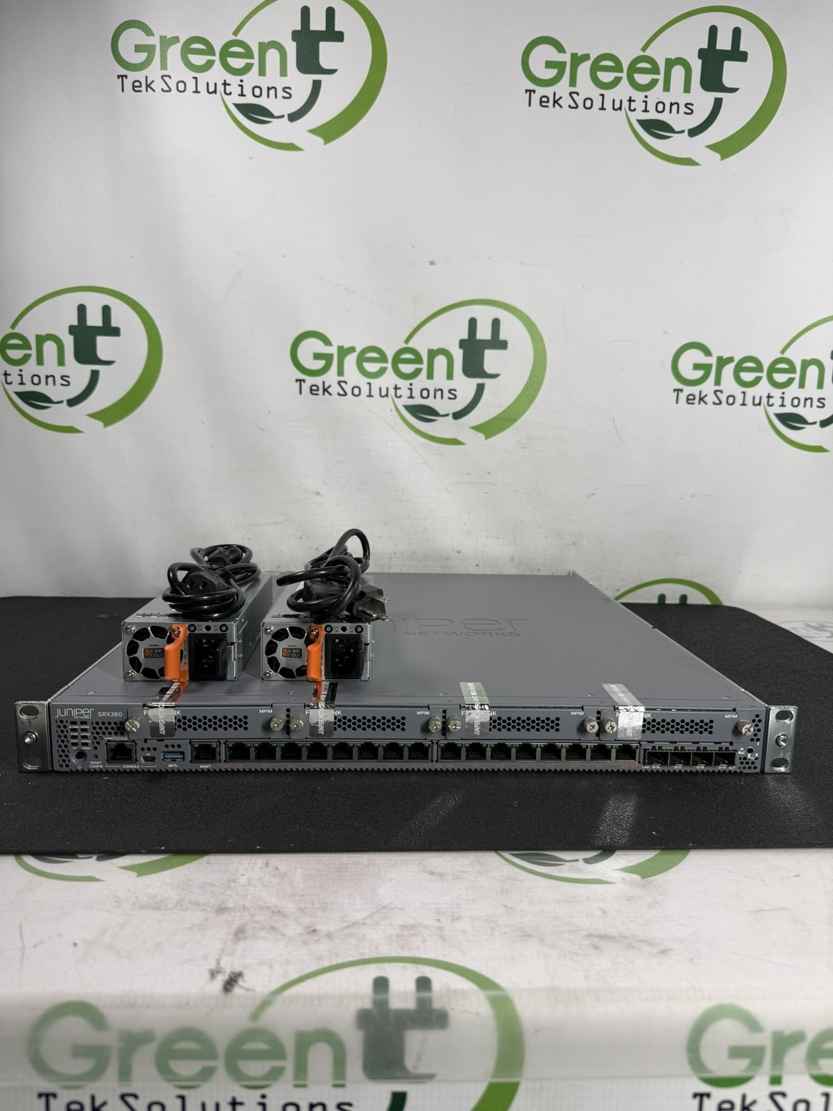 Juniper SRX380-POE-AC SRX380-P-SYS-JB-AC PoE Firewall 16x RJ45 4x 10Gb SFP+