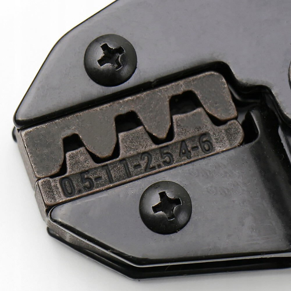 CRIMPING TOOL FOR BARE CABLE CONNECTORS Crimping Pliers