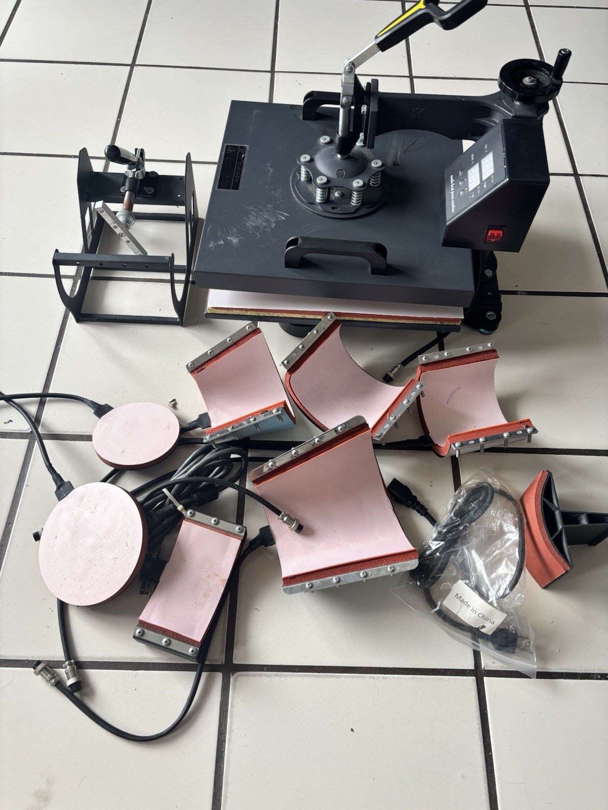 Swing-Arm Multifunction Heat Press Machine, Digital Display, 110V, Platens