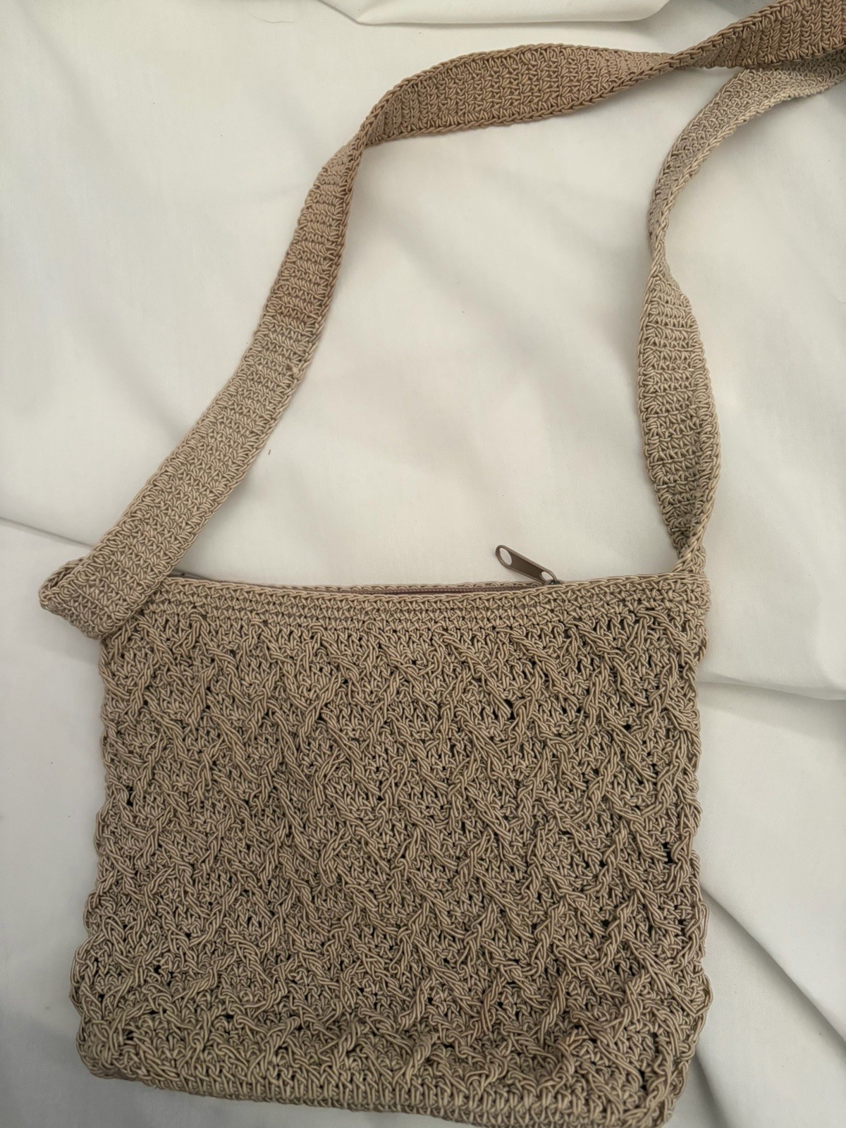 Beautiful Crochet Beige Shoulder Bag with Matching Coin Purse.  Super cute!
