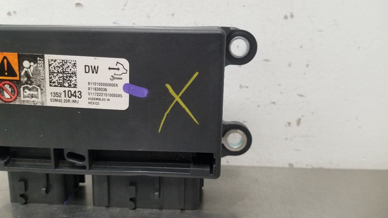 17 CHEVY TAHOE SRS CONTROL MODULE 13584587