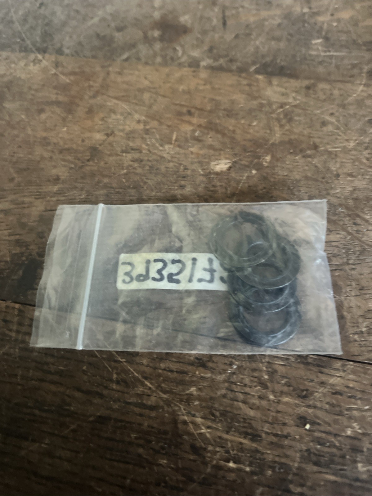 4 NOS Cummins Onan WASHERS, SEALING 3935172