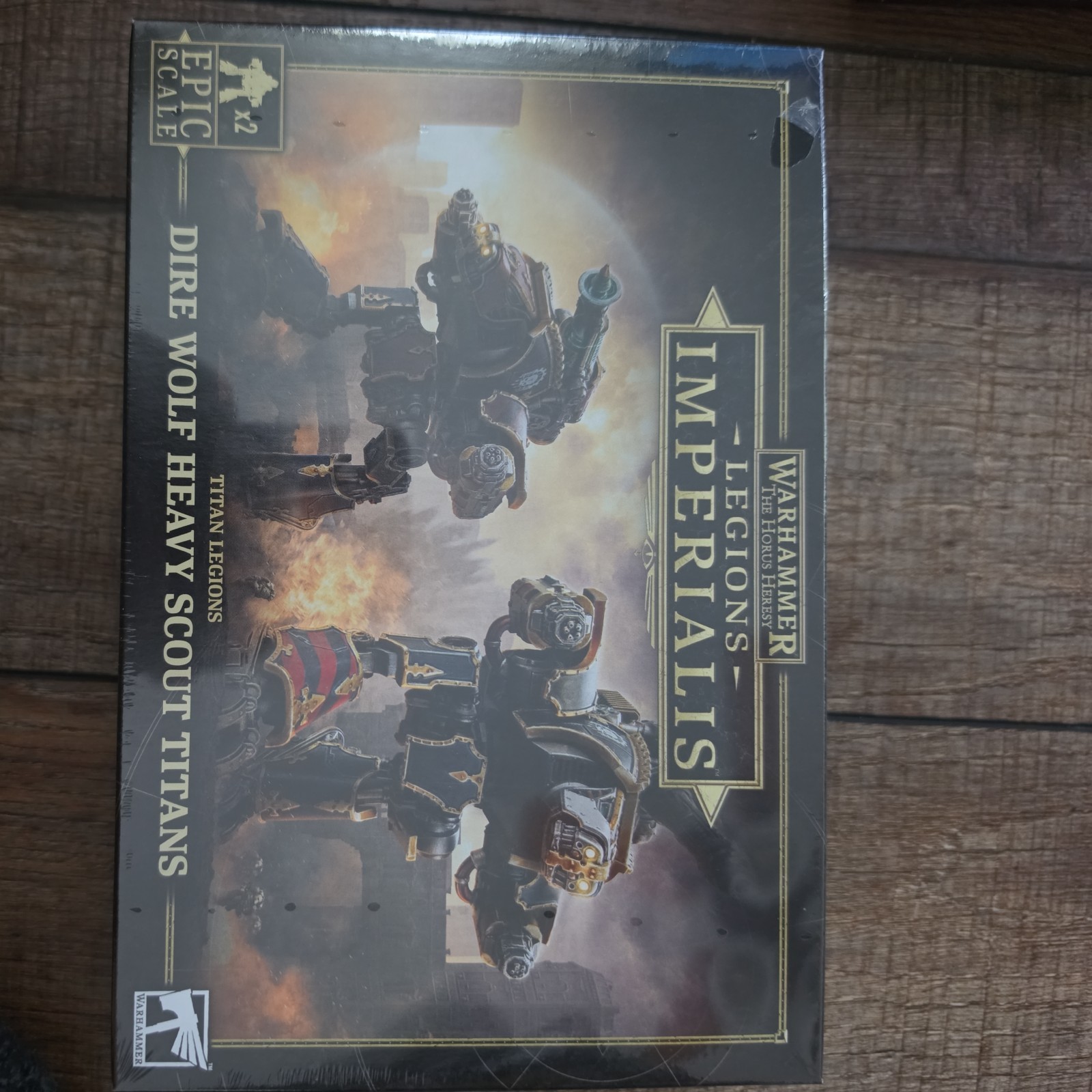 Legions Imperialis: Dire Wolf Heavy Scout Titans Warhammer 30K