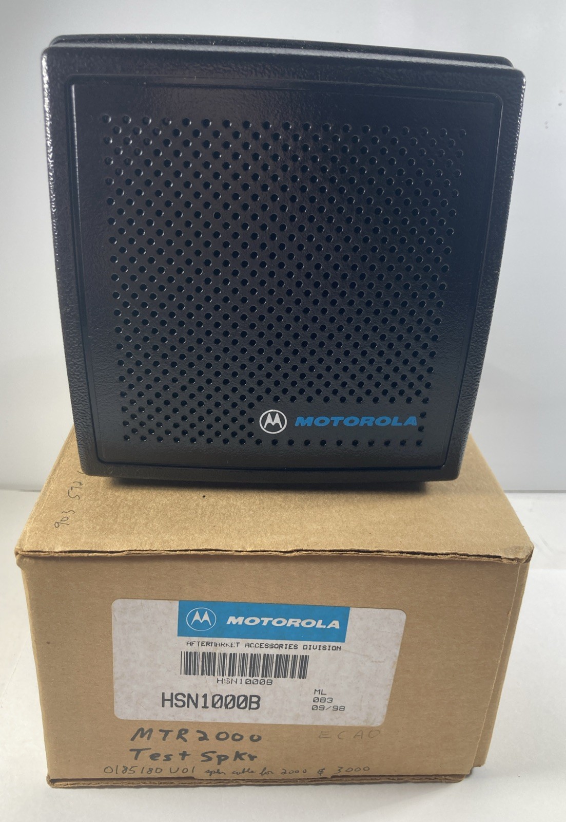 Motorola HSN1000B Speaker/ Amplifier 6 Watt, 2 ohm, Weather-resistant Housing
