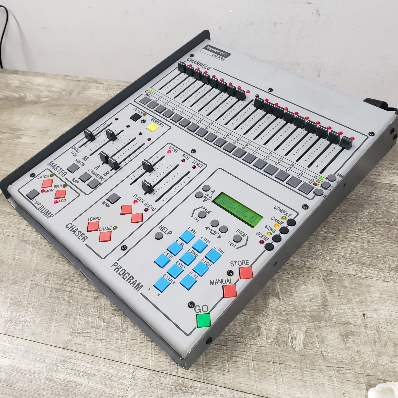 *UNTESTED* Powers Up - Leprecon LM-850 MIDI Light Board Control Console *PARTS*