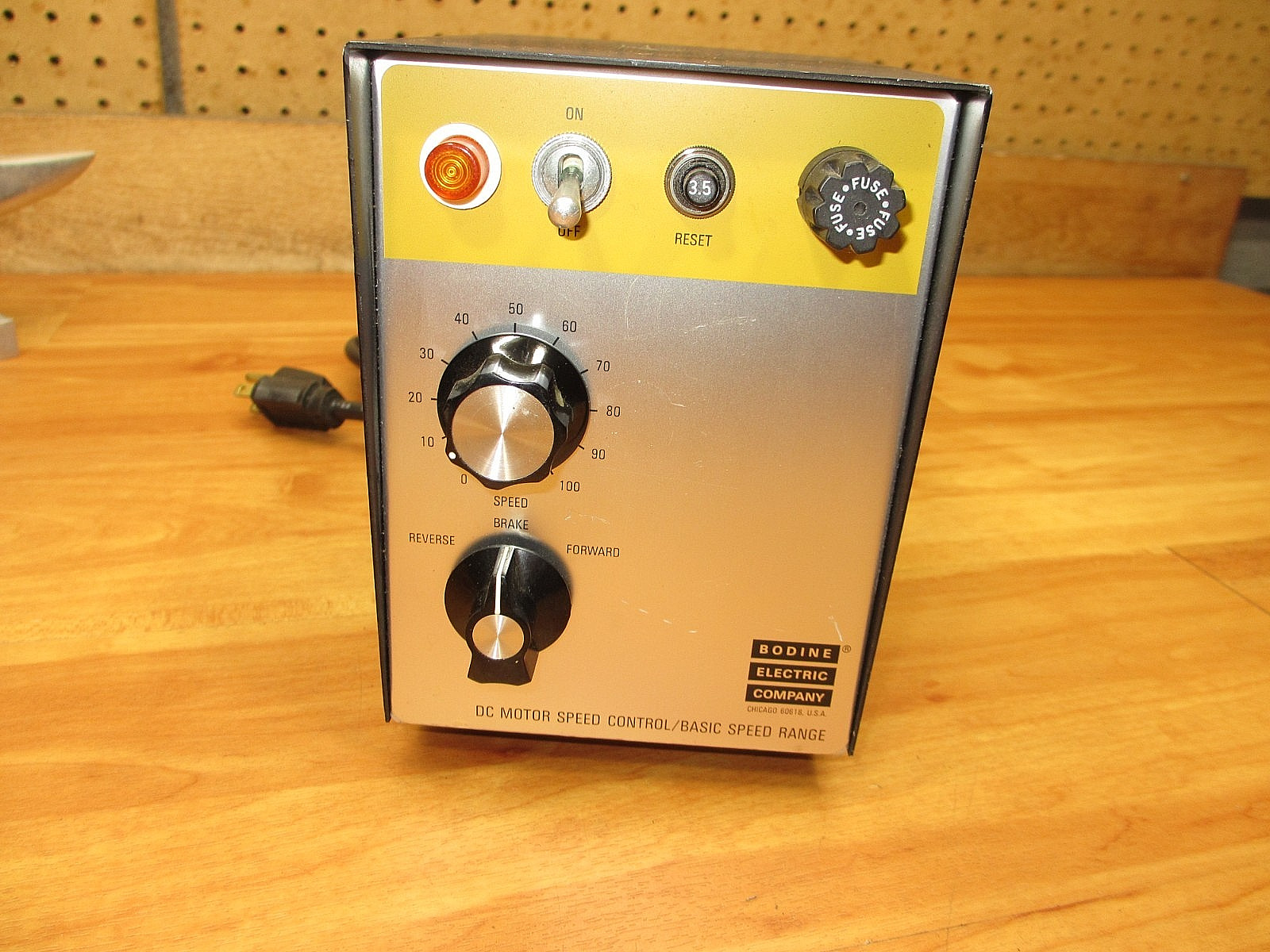 Bodine ASH-400 *POWERS UP USED* DC Motor Speed Control