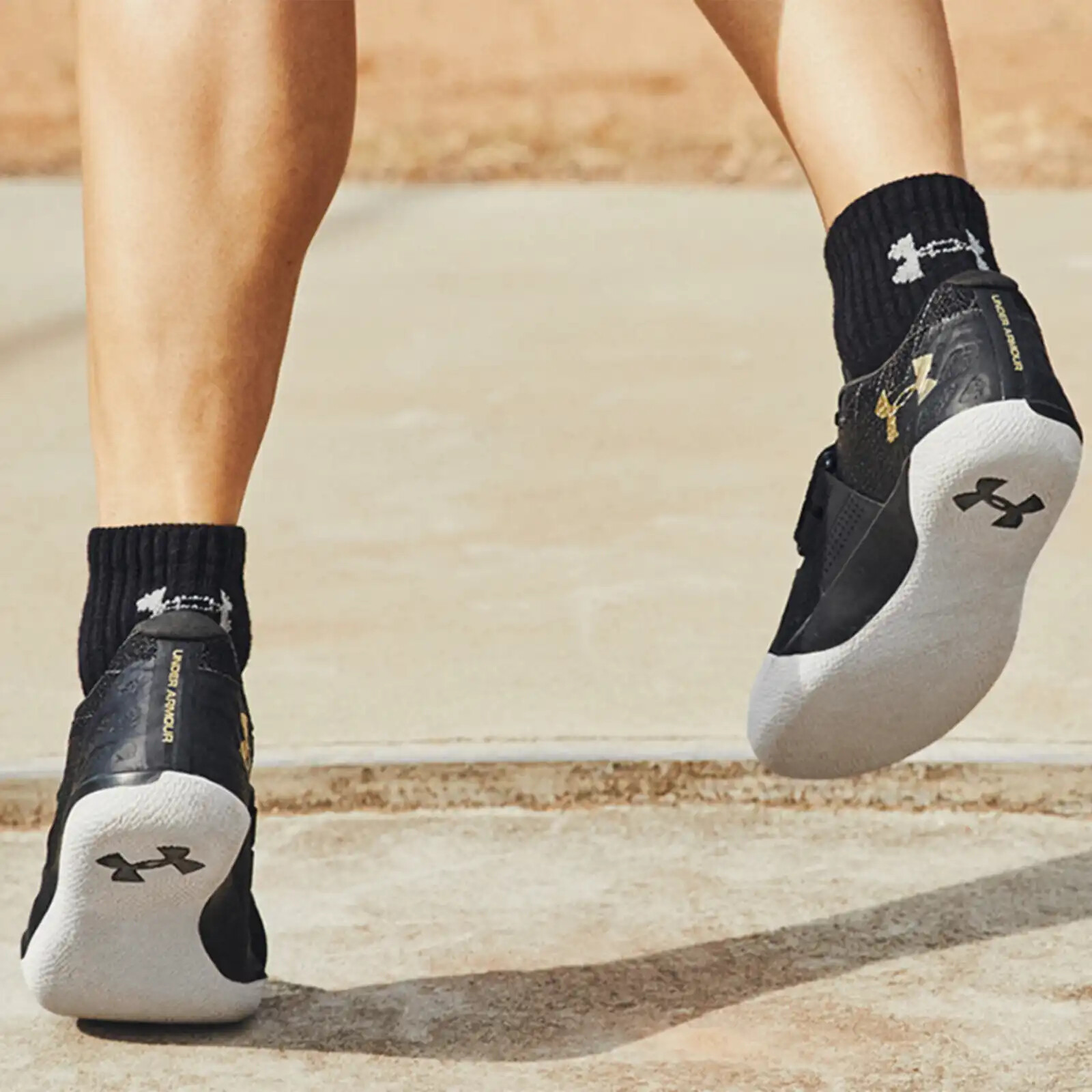 Under Armour Centric Grip Shot Put Discus Throwing Shoes - 3021862