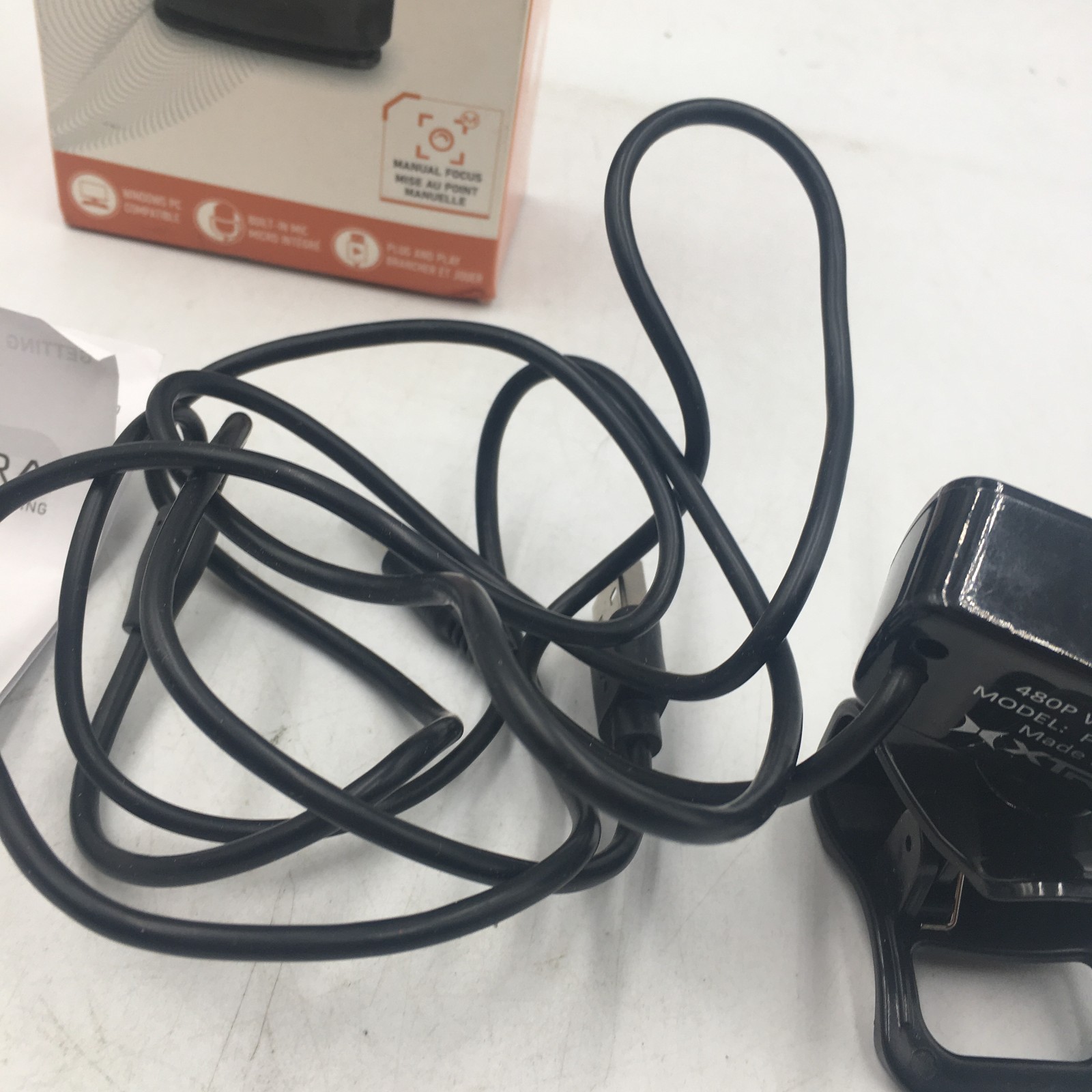 Webcam Xtreme Tech Clip-On with Built-in Microphone In Original Box