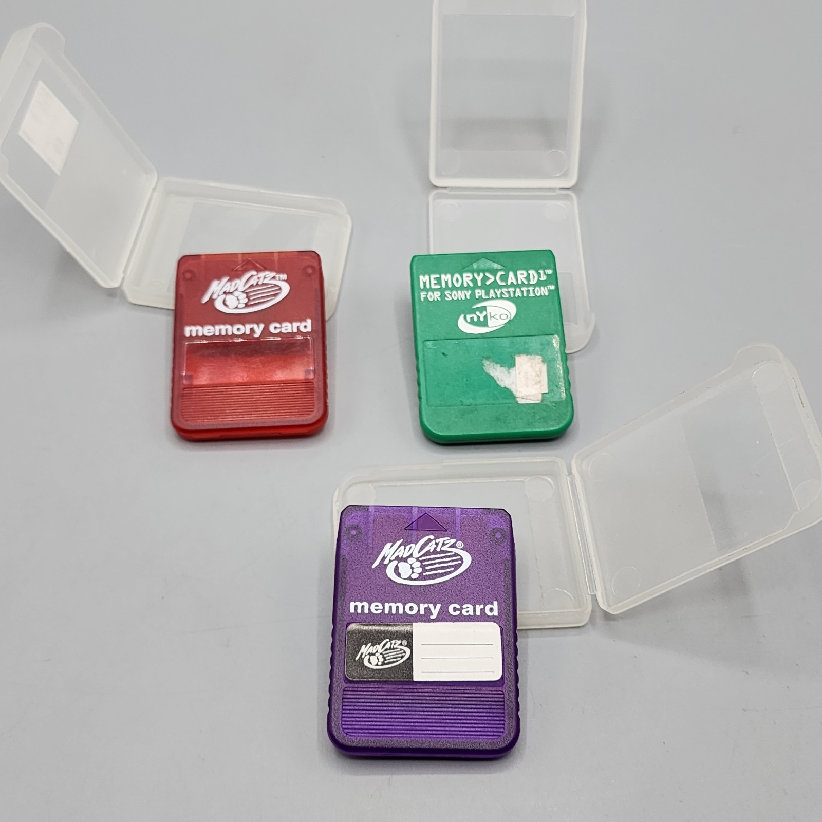 Lot of 3 PlayStation 1 3rd Party Memory Cards 1X - 15 Blocks w/ Case