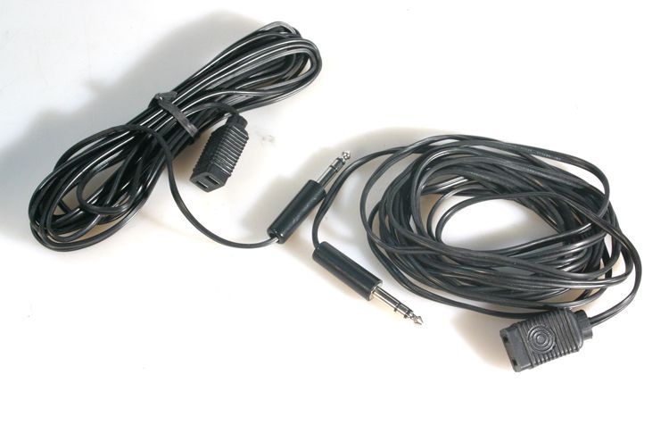 SET OF 2 RC JACK TO AC JACK LIGHTING CORDS