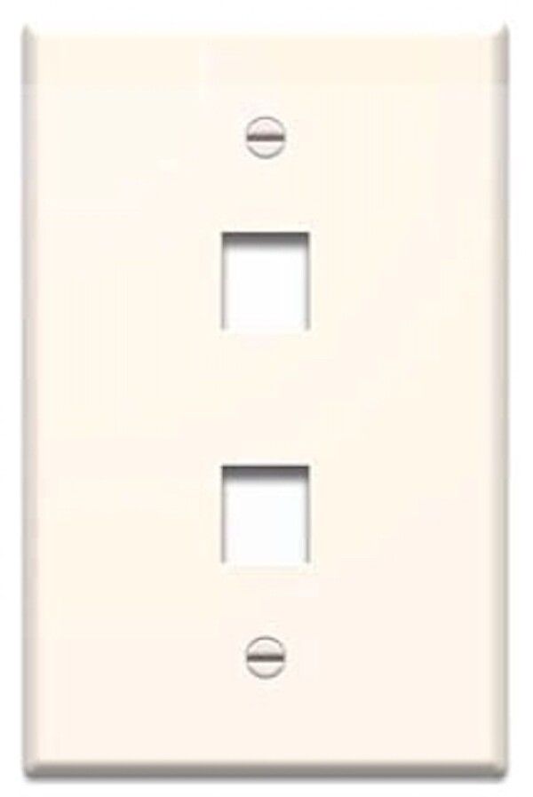 Lot of (5) 2-Port Wall Plate Covers Light Almond On-Q Professional F3402-LA-V5