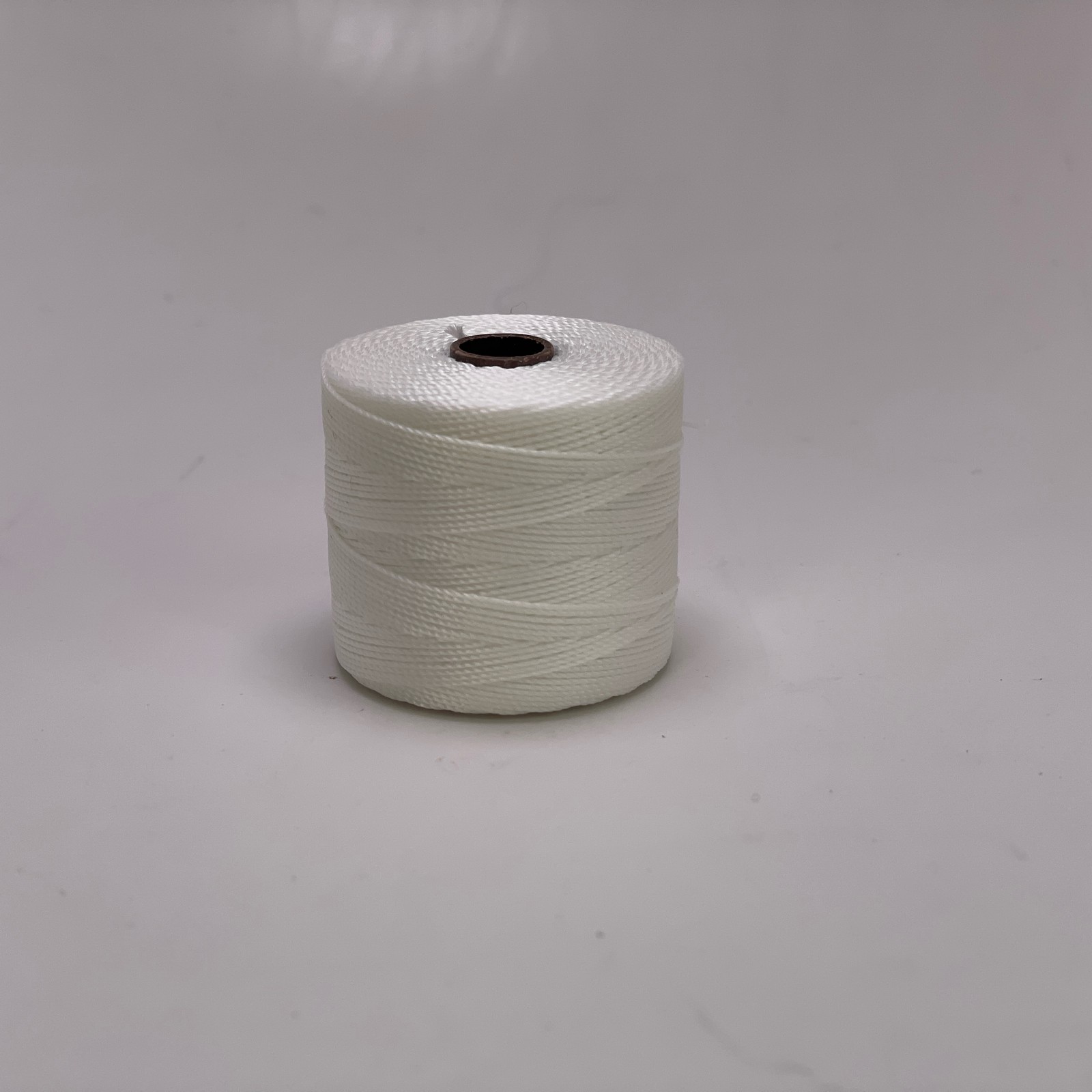 Super Lon S-Lon Fine Bead Cord Tex 135 White SL135-WH 118 Yards