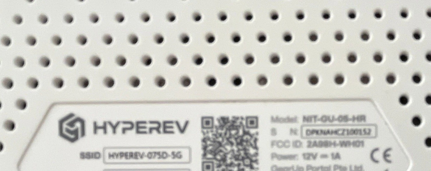 HYPEREV (07) AX3000 Gaming Router. Barely used. Lag & Ping reduction.