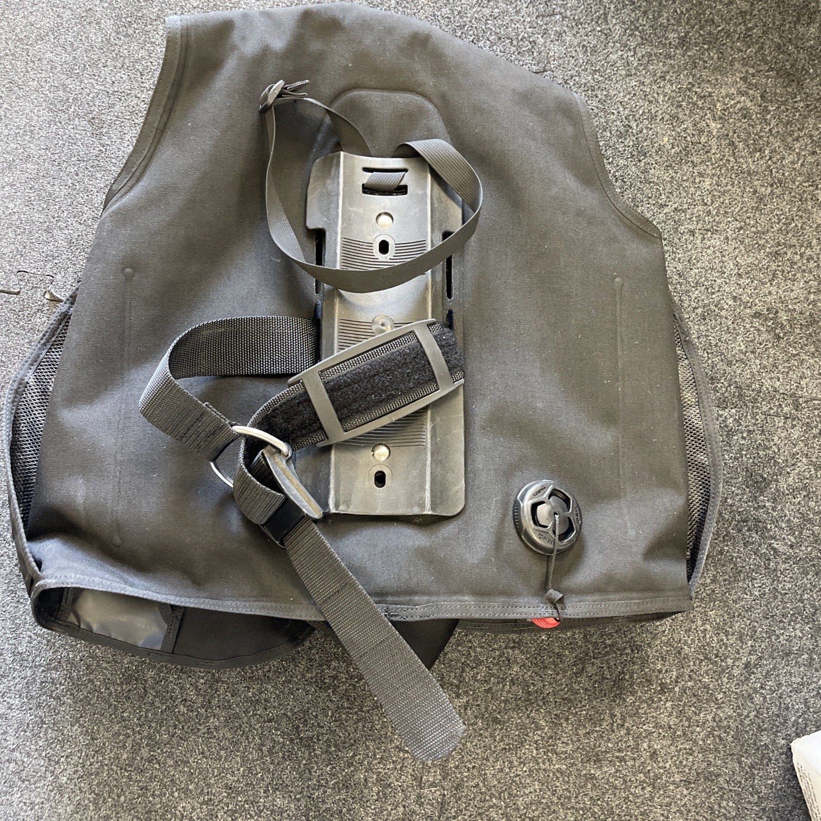 Mares Rover Pro BCD Buoyancy Compensator Large