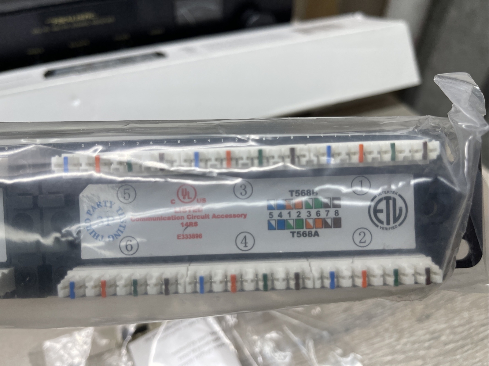 DataComm Electronics CAT5e 24 Port Patch Panel