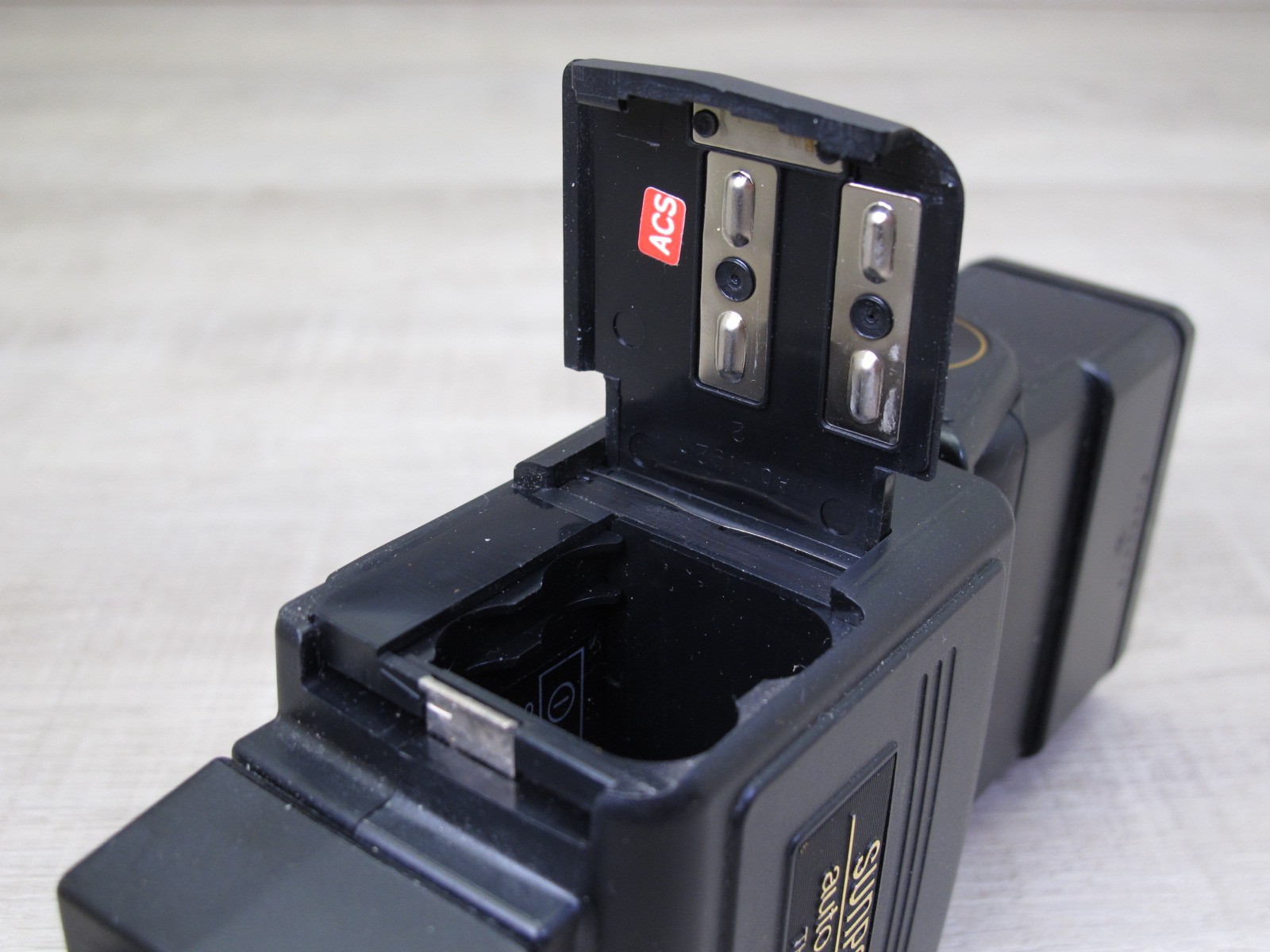 Sunpak Auto 422 D Thyristor Camera Flash