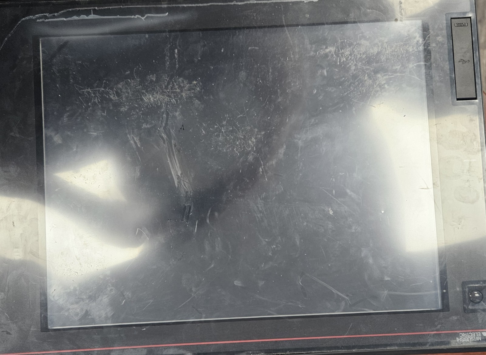 Mitsubishi Electric - GT27715-XTBD HMI - BNC INPUTS