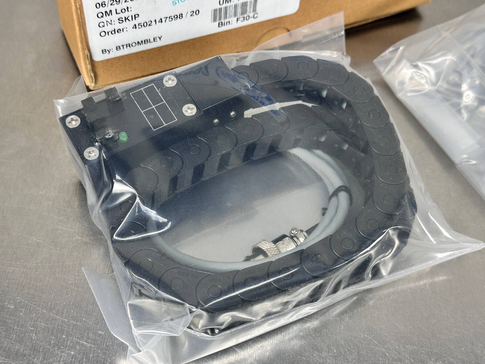 Nordson EFD 7360892 Tip Aligner for Optical Sensing Robot E/Tip Alignment Kit