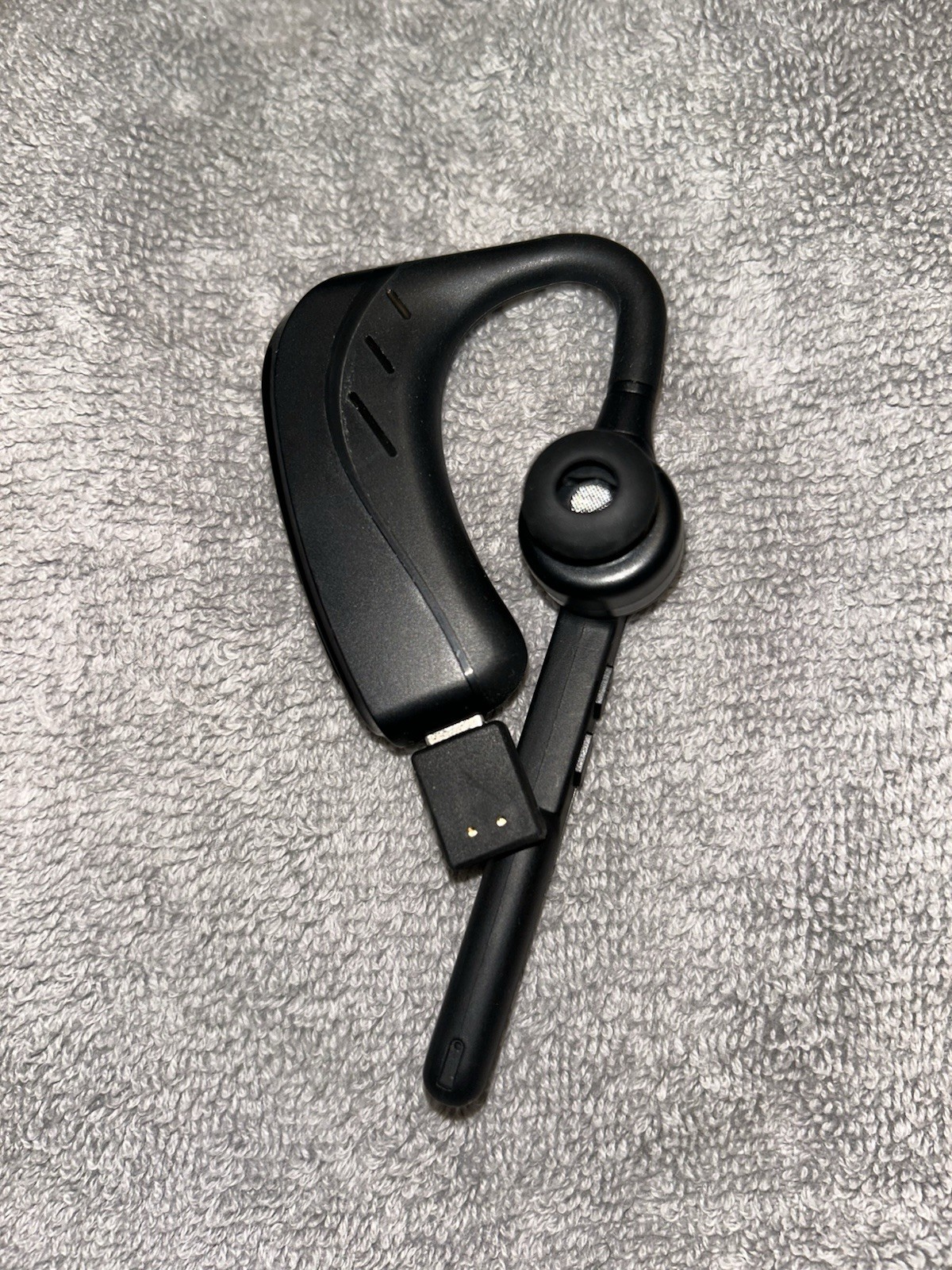 Wireless Headset With Microphone