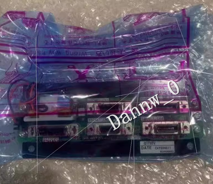 New In Box Mitsubishi Q173DV Interface Card