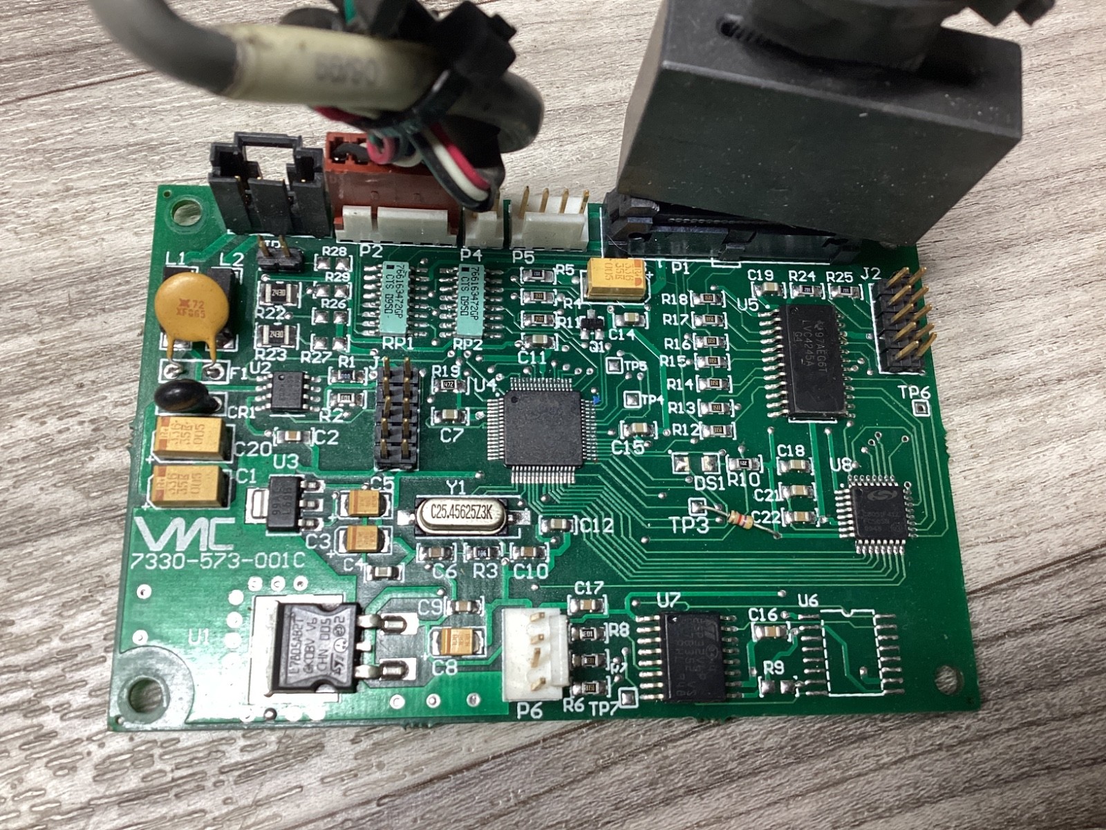 VMC 7330-573-001C CIRCUIT BOARD #108N64