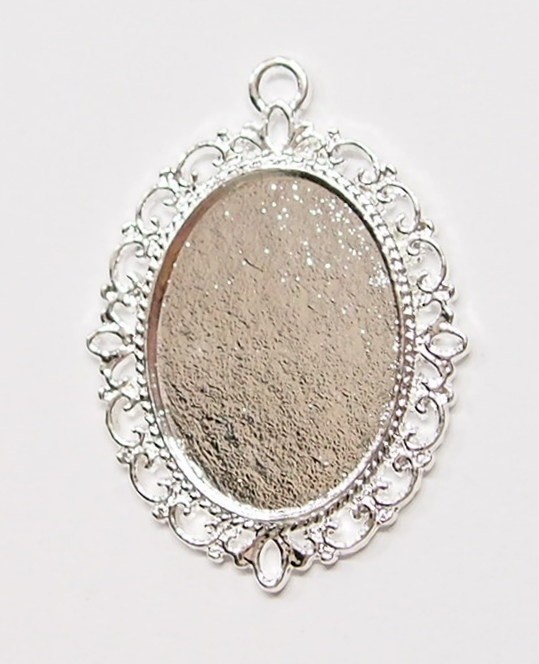 8 of 25x18mm Shiny Silver Victorian Scalloped Edge Oval Pendant Settings 38x28mm