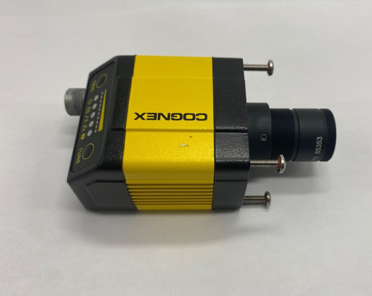 Cognex bar code camera DM303X 821-0095-3R with Edmund Optics lens 16mm/F8 85353