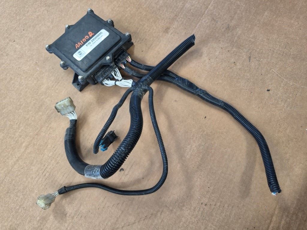 USED Allison 29509886 Fuse 6 Relay 12 Volt Control Box w Pigtail 02 Monaco RV
