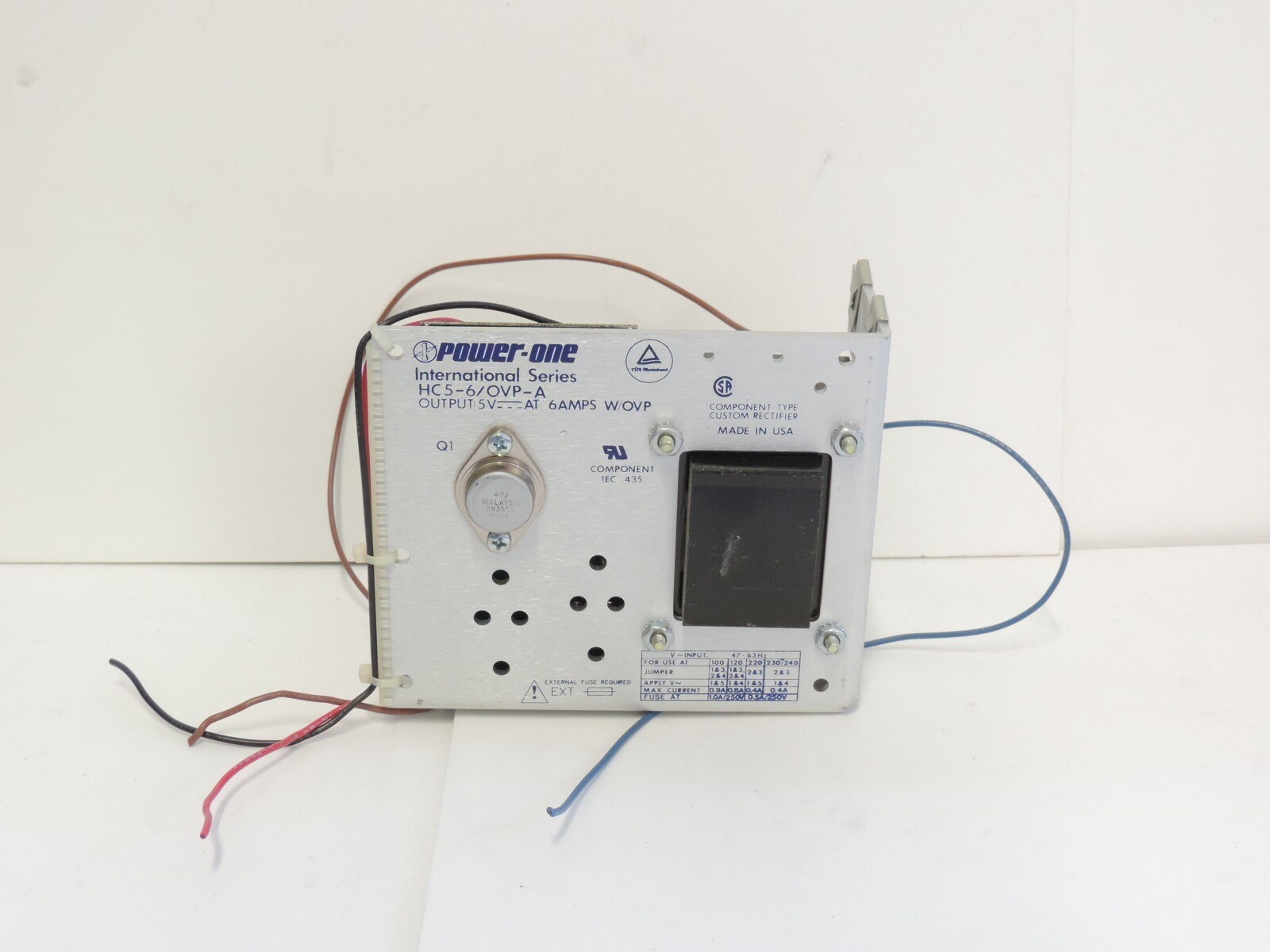 Power-One International Series HC5-6/OVP-A USA Power Supply 5V @ 6A