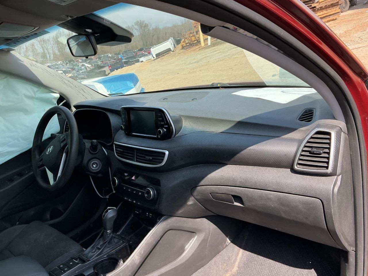 TUCSON 2019 Glove Box 4987653