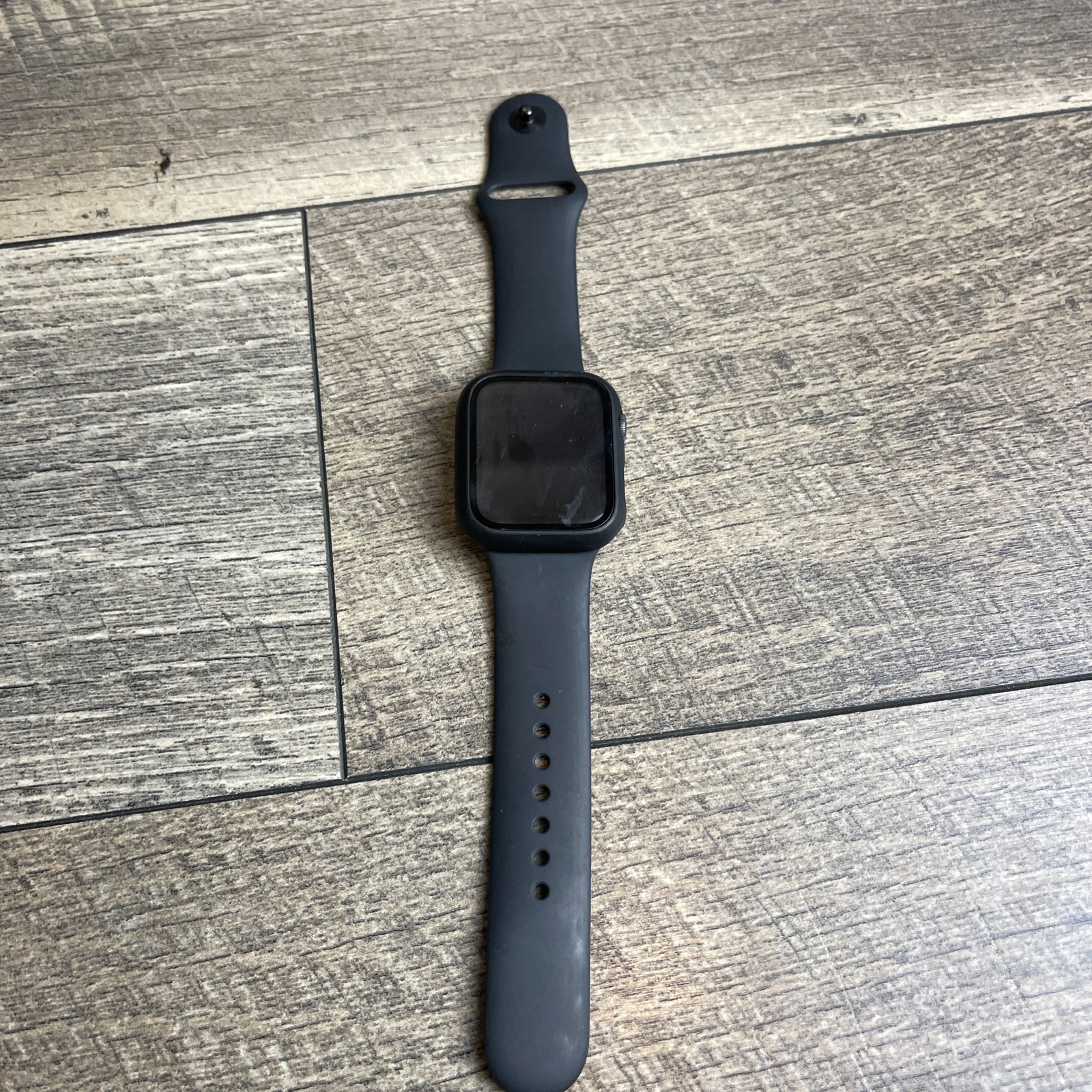 Apple Watch Series 6 GPS Smartwatch Gray Strap 44mm 1.78" Display Aluminum Case