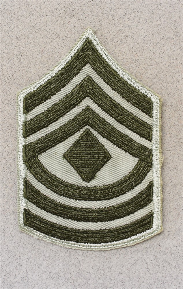 USMC Marine Chevron 391: Female First Sergeant (single) - VN era