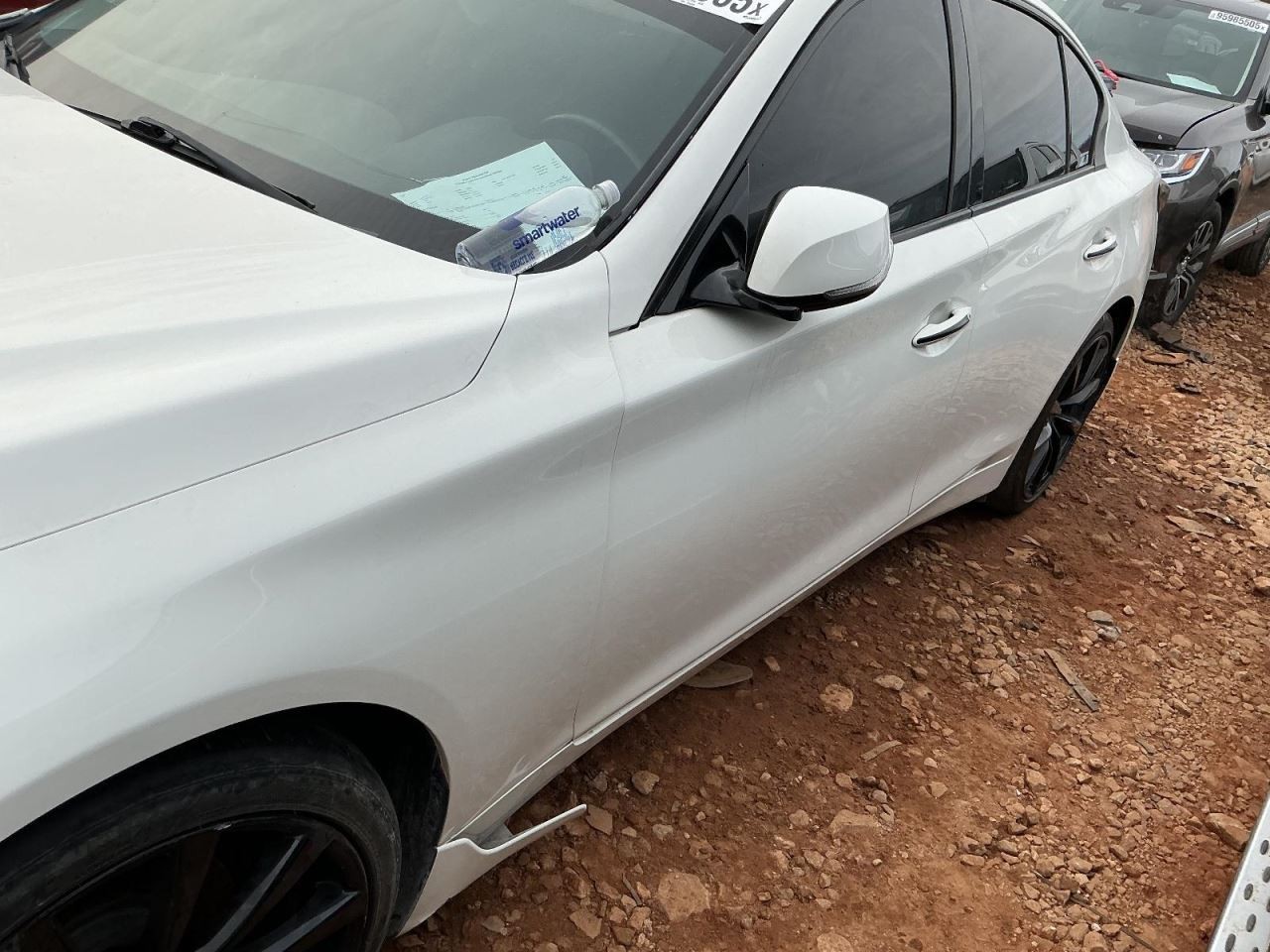 Q50 2017 Glove Box 4942770